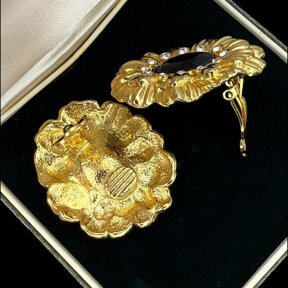 Vintage Kenneth Jay Lane Avon Sunflower Earrings Clip Signed Black Gold KJL - Picture 7 of 10